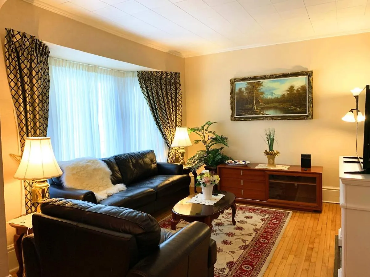 Strathaird Bed And Breakfast Niagara Falls