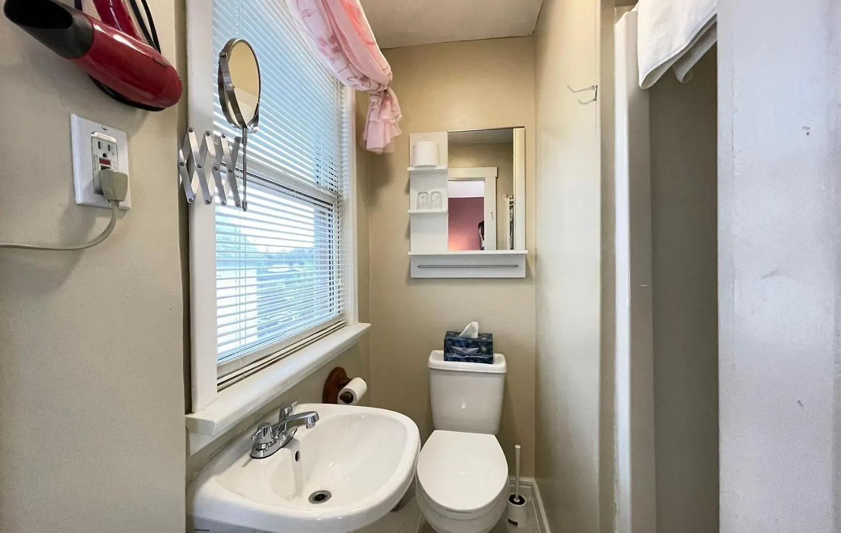 Strathaird Bed And Breakfast 3*, Niagara Falls